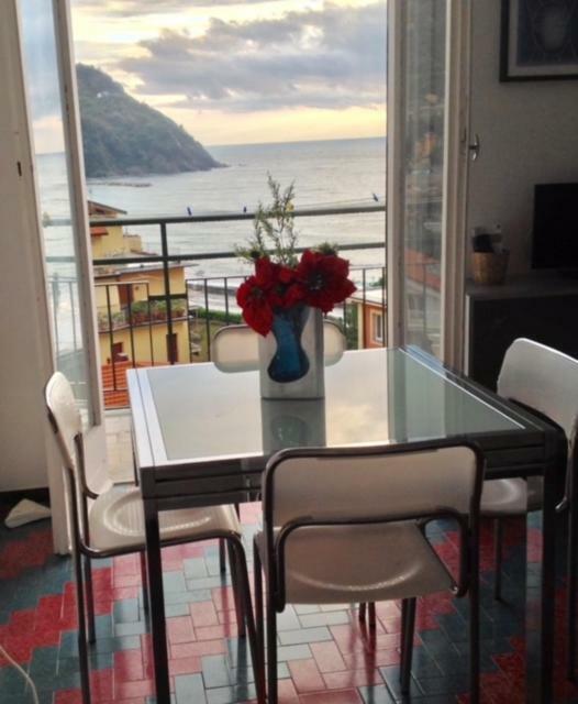 Apartamento Chloé Levanto Exterior foto